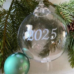 Simon Pearce Handblown Engraved 2025 Christmas Ornament
